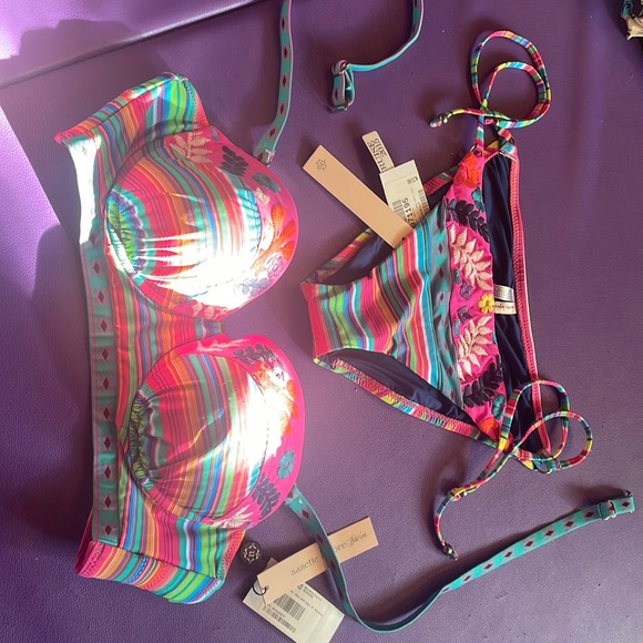 NANETTE LEPORE SzM bikini embroidered striped string - Picture 1 of 9